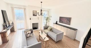 Stylish villa with jacuzzi, terrace, garden, Tatra - 9