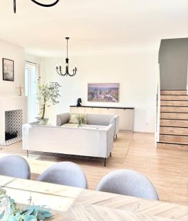 Stylish villa with jacuzzi, terrace, garden, Tatra - 6