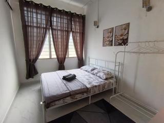 Rimbunan Desa Homestay with Private Pool - 5
