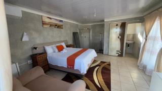 Godmill guesthouse Taung - 0