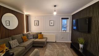 Elmbank Garden Apartment - 4