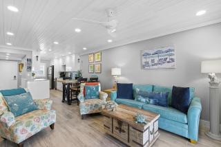 Sea Coast Gardens III 109 - 3