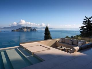 Galithea Villa, Infinity Pool Marathonisi SeaViews, By ThinkVilla - 7