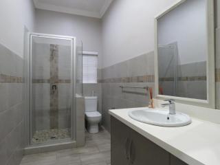 Country Lane Lodge - 9