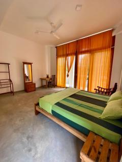 The salty surfers - 7