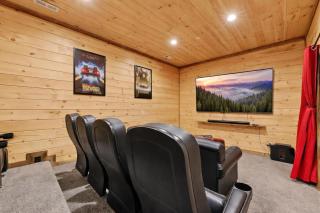 ERN840 - Splashin' Chalet - Brand New Cabin with Indoor Pool! Great Location! cabin - 9