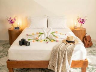 Comfy Romantic Suite 200m to Beach Prime Centro Rooftop Patio AC Fast WiFi UVA16 - 4