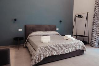Maison Vittoria Comfortable Studio Apartment and Room - 8