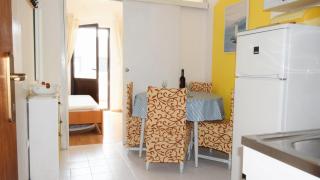 Studio apartment at the Beach by Villas Guide - 6