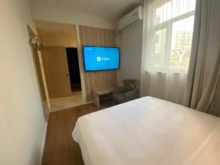 Hanting Hotel Longbai Xincun Metro Station - 9