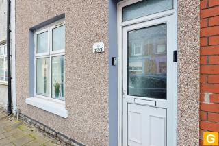 Spacious 3-Bed Contractor Base Sleeps 6 Free Parking Cardiff City - 3