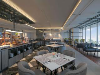 Movenpick Surabaya City - 8