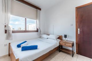 The Coastal Cozy Apartment - 4