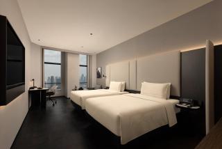 Atour Hotel Wuhan Wuchang Yangtze Centre with River View - 4