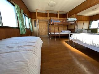 VOYAGE Beautiful sunrise ocean view BEDROOM whole house, 2 rooms on 2nd floor, tatami room on 1st floor, &private garage - 1