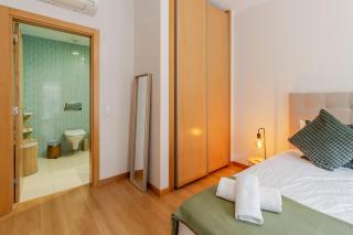 HolidaysPT 1 - Marina Village 2 bedroom apartment - Olhão - 4