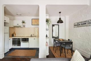 Nicholson Nook - Parkside Stay near Dining & Culture - 7