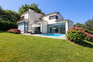 Villa Llanes Piscina Interior y Exterior – Talima - 0