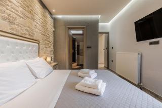 Stone Build Modern and Traditional Villa near Heraklion - 6