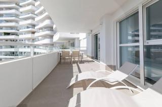 Seaview Luxury with Rooftop Pool - 1