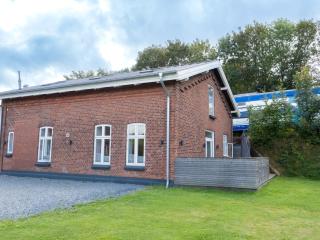 Altes Bahnhofsvorsteherhaus - Husum - 3