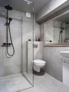 Luxury condo-101 RVK-free parking - 9