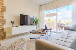 H&O Limnaria Poolside Paradise - 5