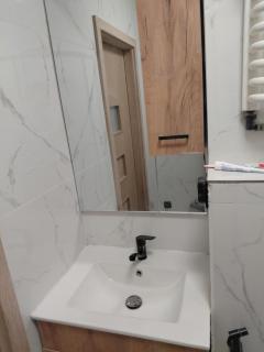 5 separate room in a shared apartment near skytower close to City center - 2