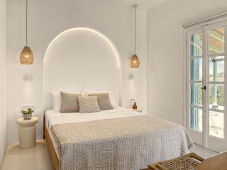 Lithi Stylish Apartments- Eco Luxury Suite - 2