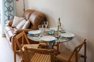 Sea Cloud - 2-bedroom House with Courtyard Garden - 1