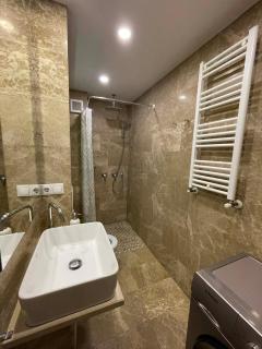 Apartament zonă centrală - 6