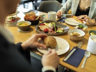 Novotel Duesseldorf Airport - 7