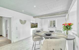 1 Bedroom Lovely Apartment In Irrhausen - 7