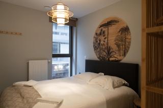 Modern 2-Bedroom Apartment with Balcony - 9