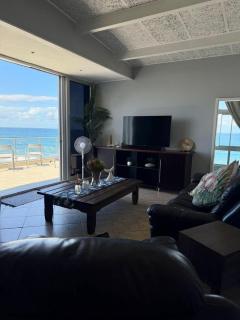 Sea View Luxury Penthouse - 7