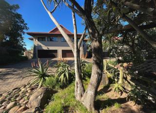 Baluwatu 10 Zimbali Estate - 7