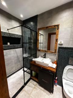 Cozy house with Jacuzzi 5 mins from the beach - 1