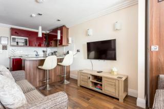 Sea Quest - Short Walk to Alum Chine Beach - 7