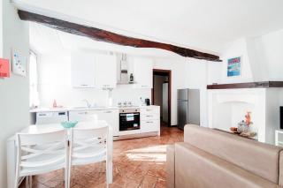 Design Apartment with Historic Beams Cotto Lombardo - 6