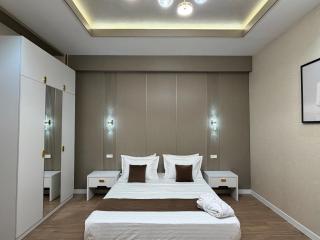 ART REGENCY Premium Hotel - 2