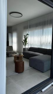 Luxury 5BR Penthouse l Sea-View Balcony l Mamad - 8