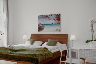 Stylish 2BR Apartment in Central Vienna - 2