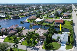 4800 SW 12th PL - 9