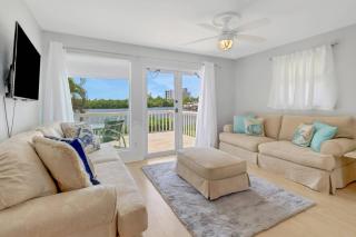 250 1st St B (28911) - 6