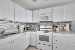 Estero Beach Tennis 902 B - 5