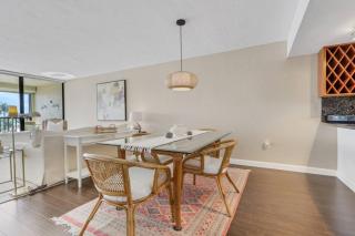 8400 Estero Blvd #202 - 2