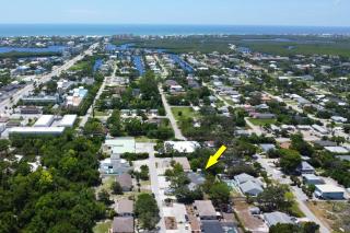 4222 Springs Ln - 4