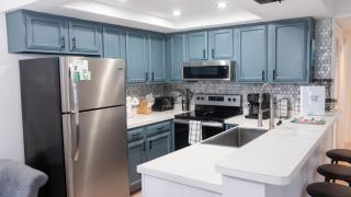 Walkable Location - 99 Steps to Beach - Pool - 7