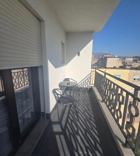 AJ Studio Apartments - 6