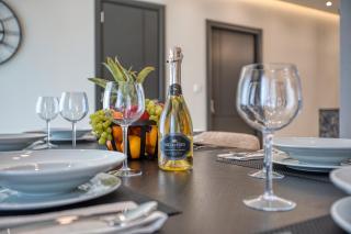 Luxury Villa 6BR Pool BBQ - 1